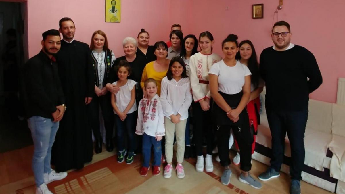 Aşezământul Social „Sfântul Vasile cel Mare” din Alba Iulia, la ceas